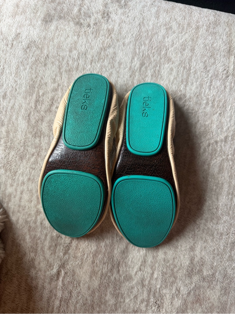 Tieks Biscotti Patent Flats - Picture 4 of 7